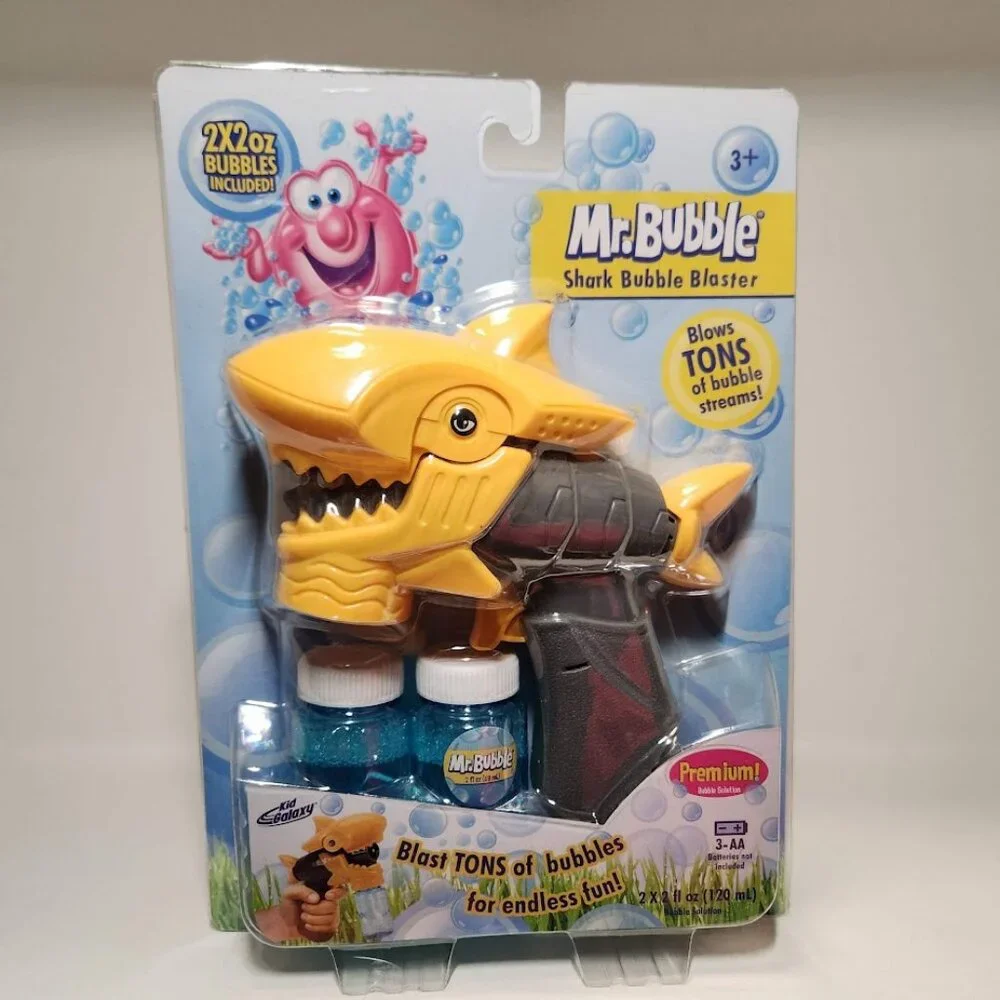 Mr. Bubble YELLOW Shark Bubble Blaster Bundle Lights Sounds Solution Easy to ref